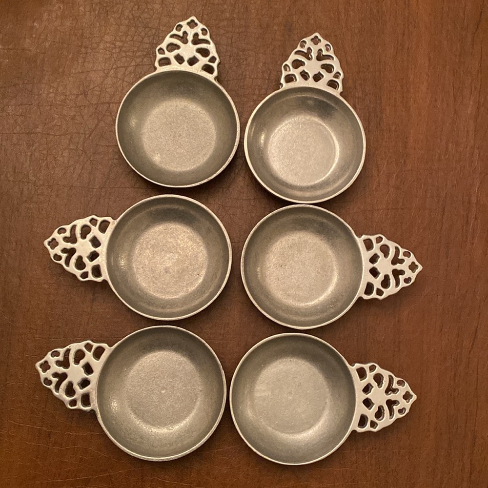 Wilton Armetale Pewter Small Porringer Bowls - Picture 2 of 6